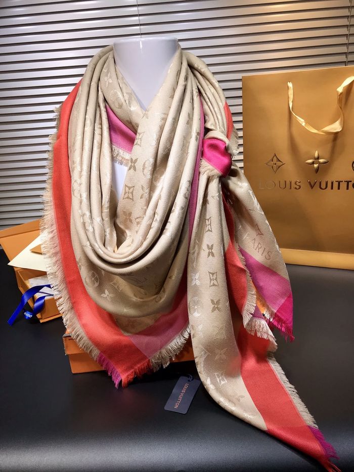 Louis Vuitton Scarf LV00115